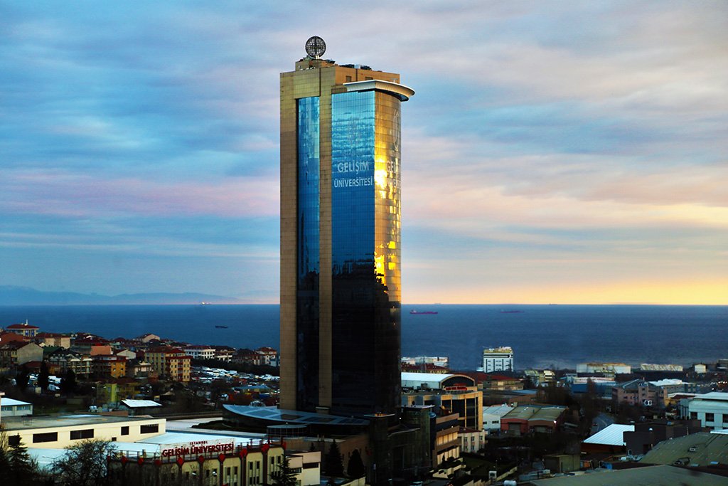 İGÜ-K-Blok-1_fd5ba353a6724634920d91133b50f790