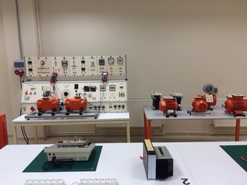 Muhendislik-Fakultesi-Galeri-005